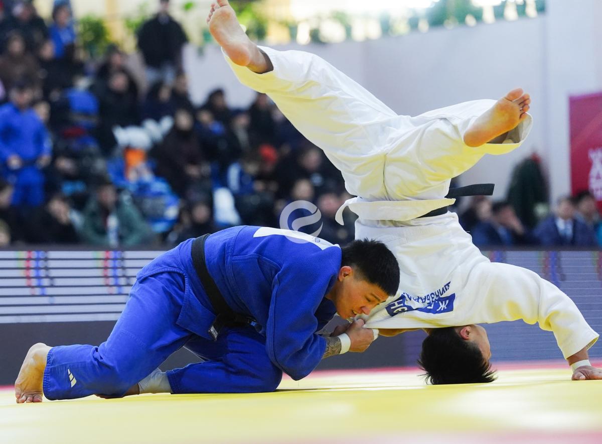 Дэлхийн аварга Ц.Цогтбаатар УАШТ-ын шигшээд шалгарлаа